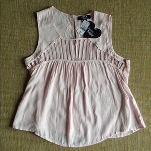 NWT LF Paper Heart caged crop tank. Sz 10